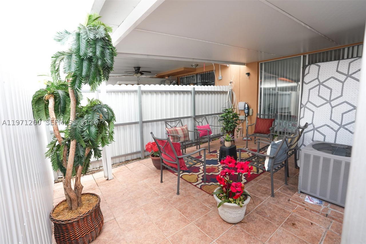 Real estate property located at 1159 40th St #16, Miami-dade, Mango Hill Condo No 6, Hialeah, FL