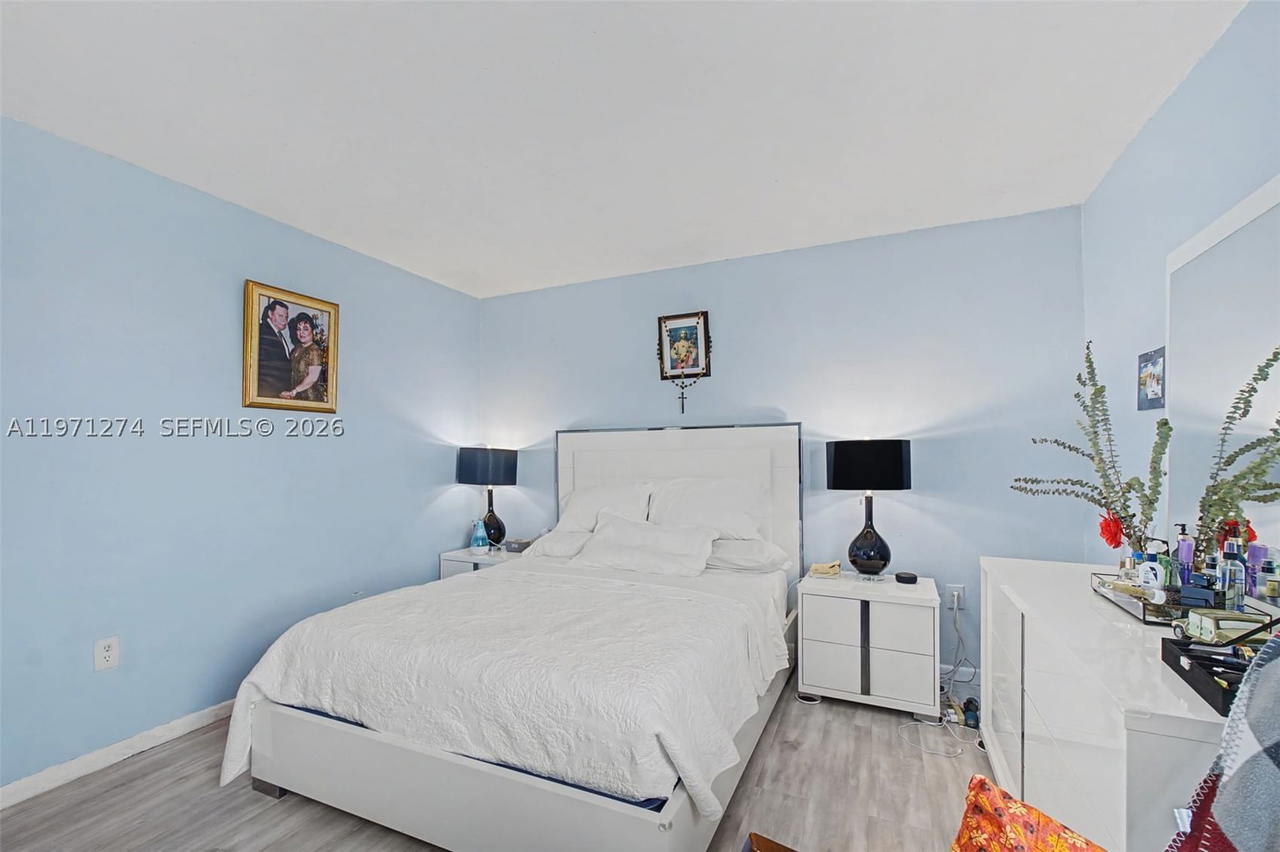 Real estate property located at 399 72nd Ave #320, Miami-dade, Villas San Miguel Condo, Miami, FL