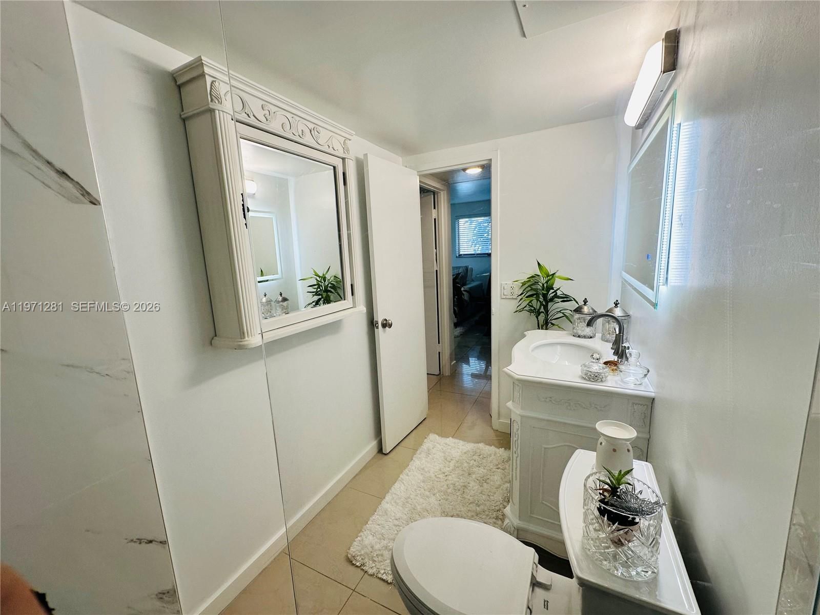 Real estate property located at 301 Golden Isles Dr #114, Broward, Yacht Club Condo (the), Hallandale Beach, FL