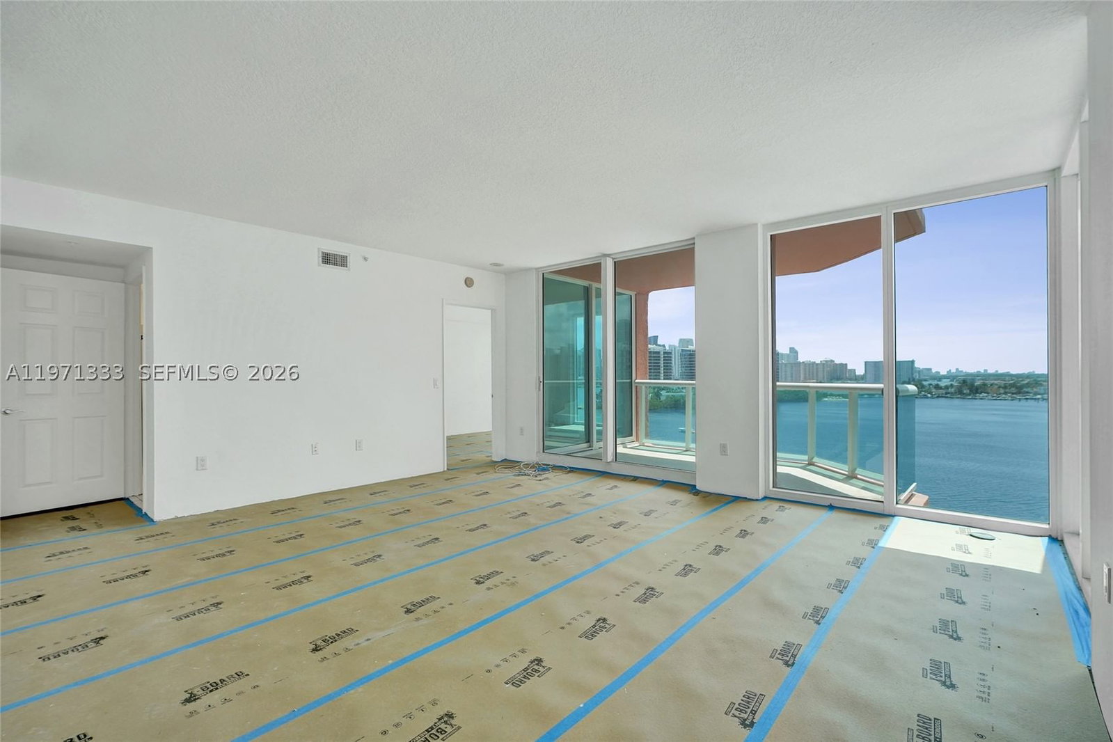 Real estate property located at 3370 Hidden Bay Dr #1009, Miami-dade, 100 Hidden Bay Condo, Aventura, FL