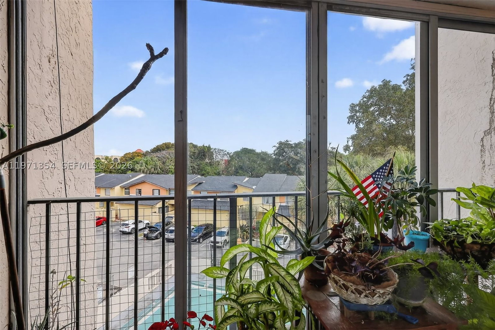 Real estate property located at 9678 Fontainebleau Blvd #410, Miami-dade, Golfview Club At Fontaine, Miami, FL