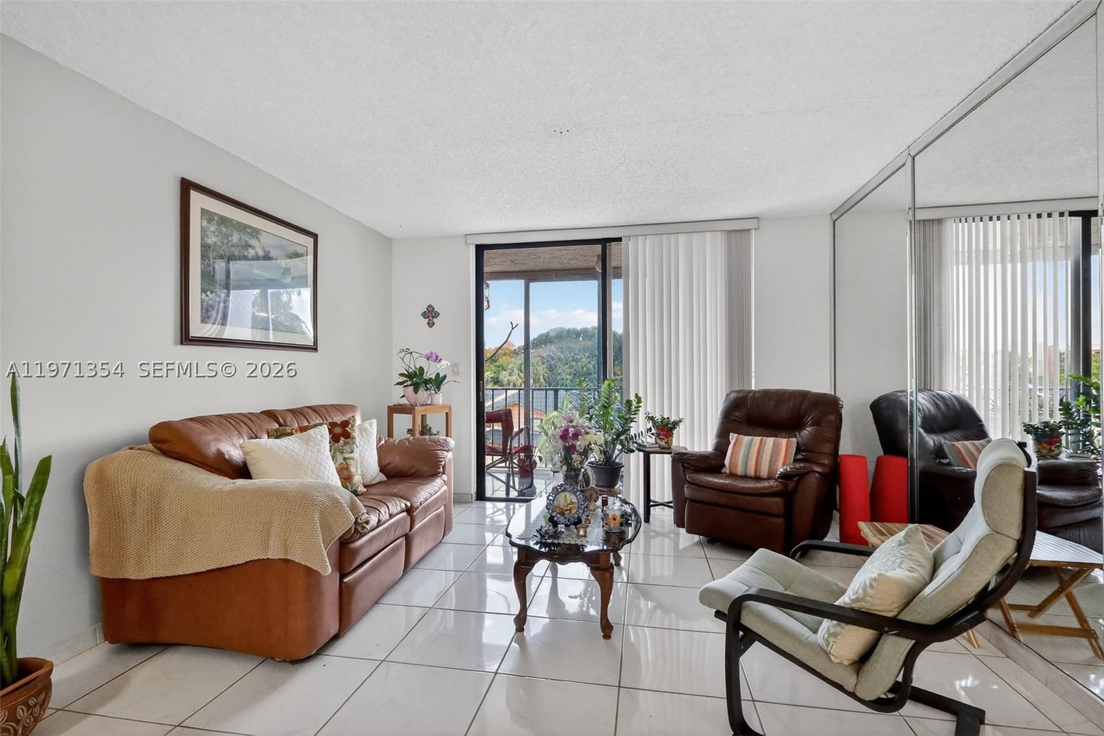 Real estate property located at 9678 Fontainebleau Blvd #410, Miami-dade, Golfview Club At Fontaine, Miami, FL
