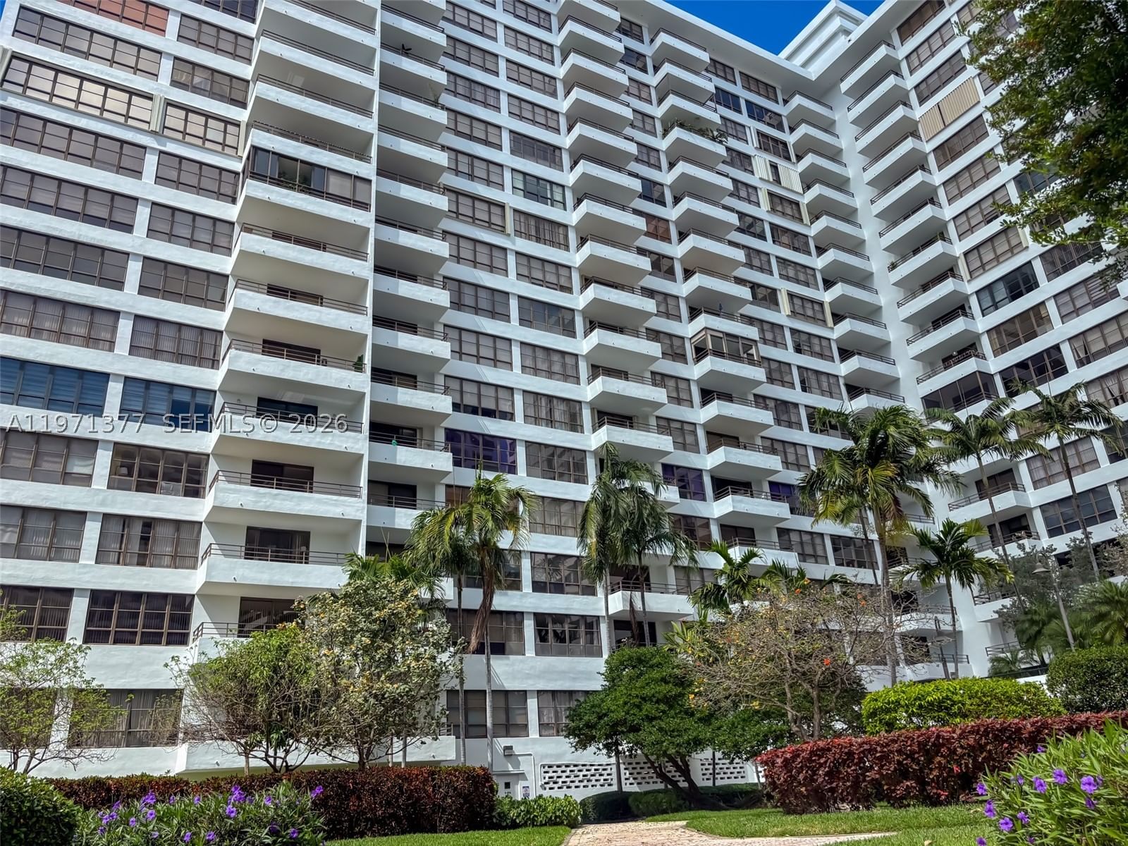 Real estate property located at 600 Three Islands Blvd #1722, Broward, Olympus Condo Phase, Hallandale Beach, FL