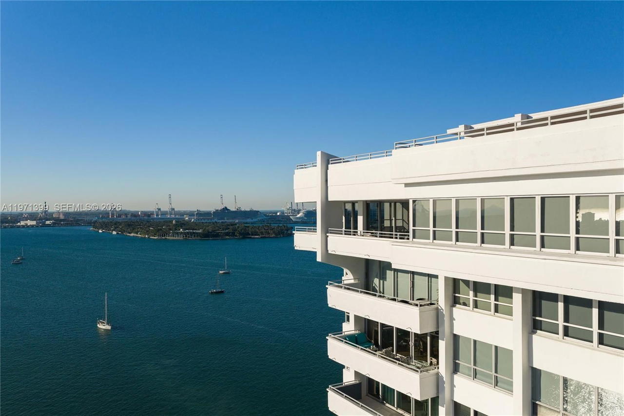 Real estate property located at 11 Island Ave PH2, Miami-dade, Costa Brava Condo, Miami Beach, FL