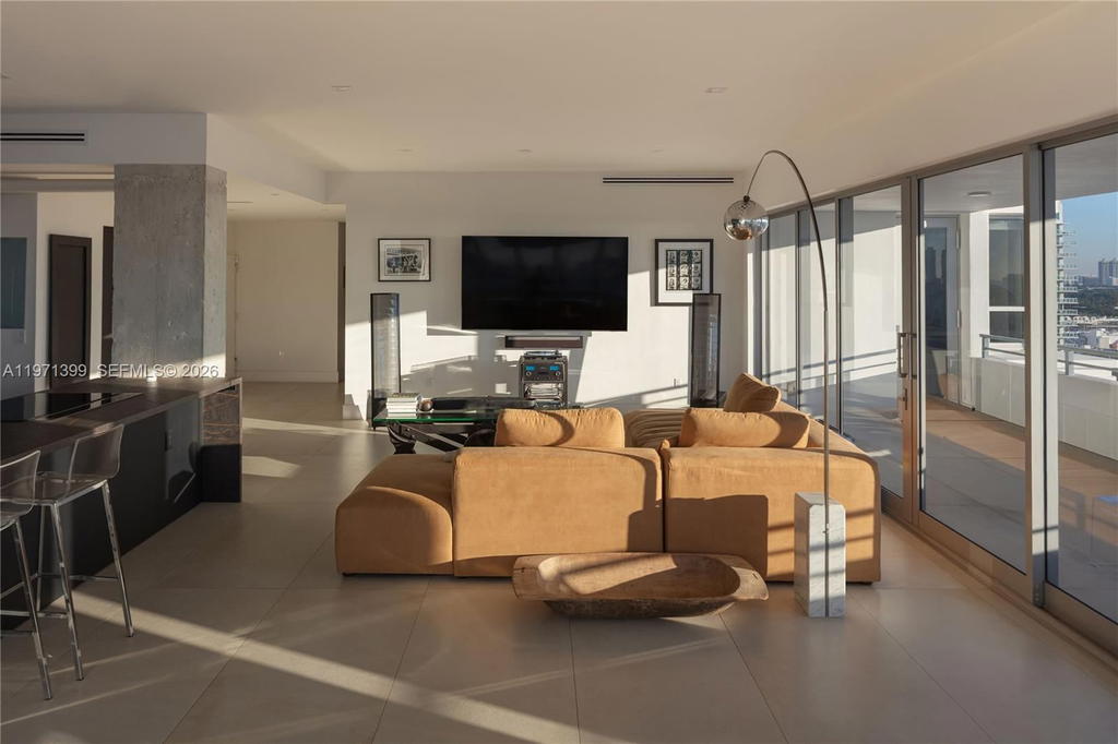 Real estate property located at 11 Island Ave PH2, Miami-dade, Costa Brava Condo, Miami Beach, FL