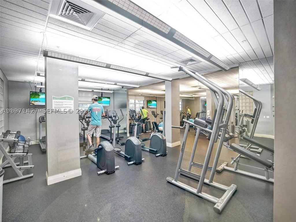 Real estate property located at 3901 Ocean Dr #3C, Broward, Tides On Hollywood Beach, Hollywood, FL