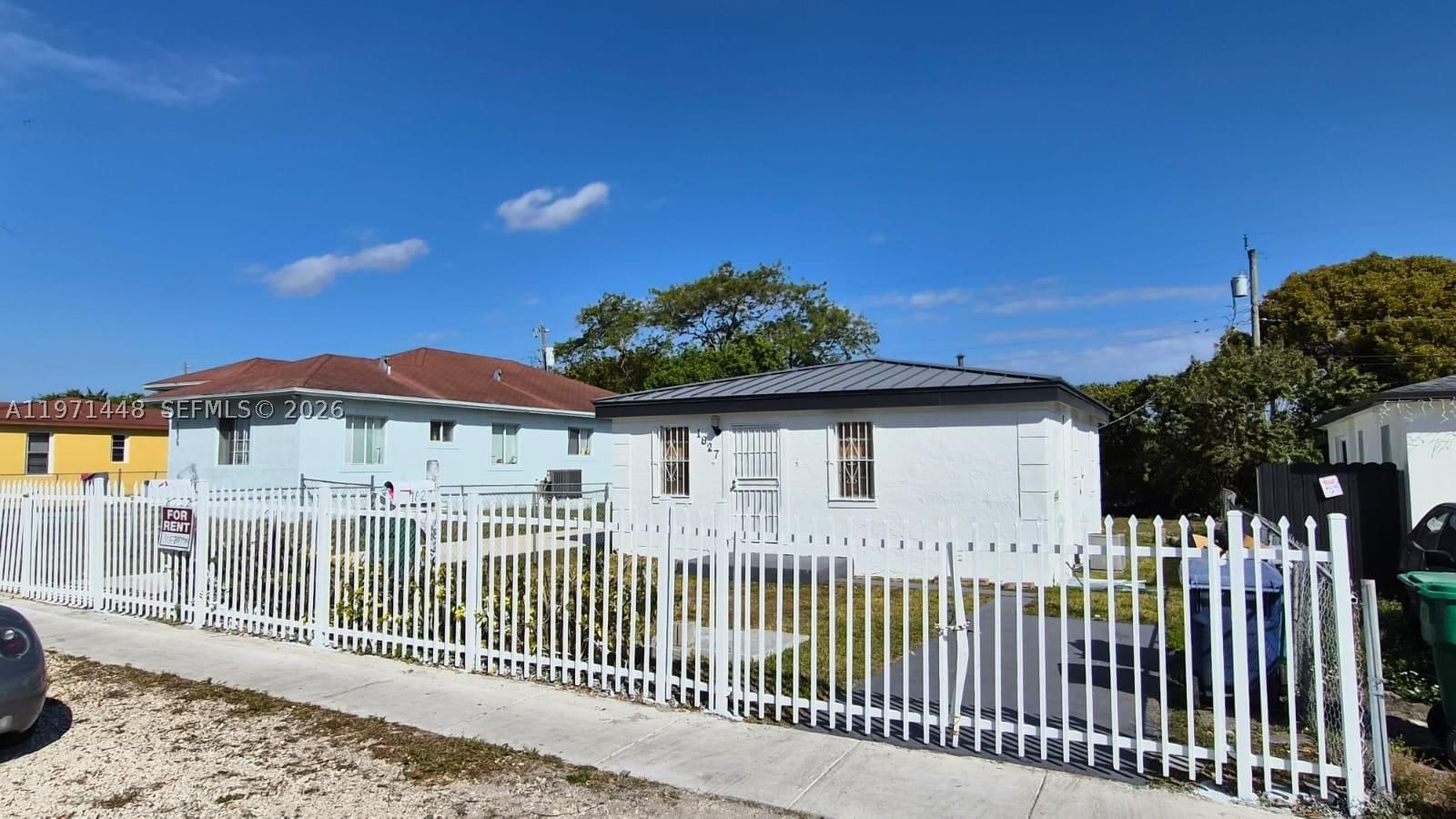 Real estate property located at 1827 74th Ter, Miami-dade, Bethune Homesites, Miami, FL