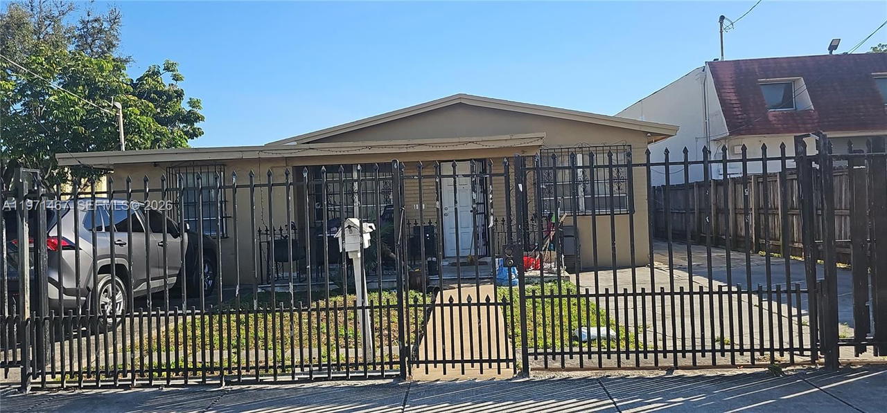 Real estate property located at 1920 21st Ter, Miami-dade, Walkers Sub, Miami, FL