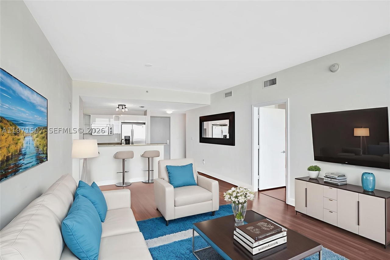 Real estate property located at 601 36th St #1908, Miami-dade, Blue Condo, Miami, FL