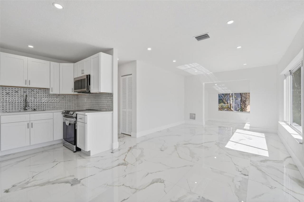 Real estate property located at 649 20th Ct, Broward, Liberty Park Estates Sec, Pompano Beach, FL