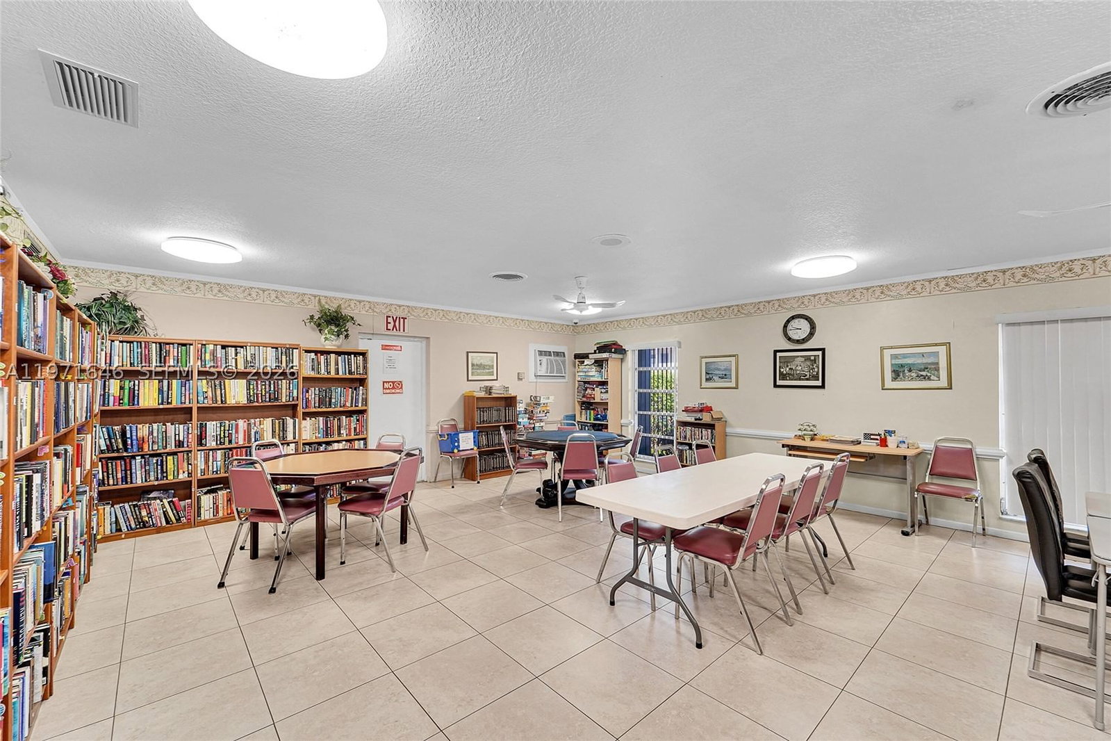 Real estate property located at 650 80th Ter #206, Broward, Oriole Gardens Two 60 Con, Margate, FL