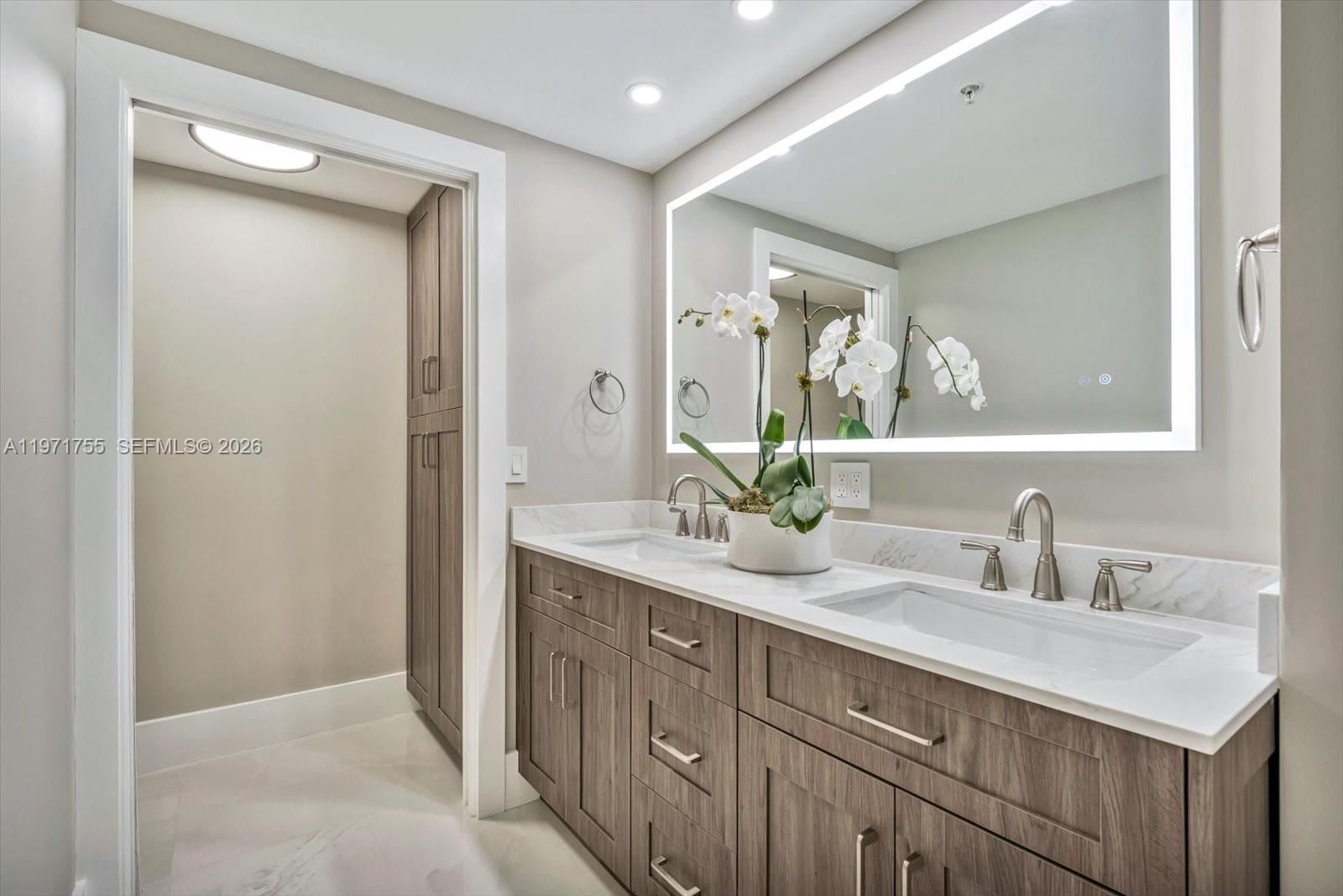 Real estate property located at 3400 27th Ave #1601, Miami-dade, The Tower Residences Cond, Miami, FL