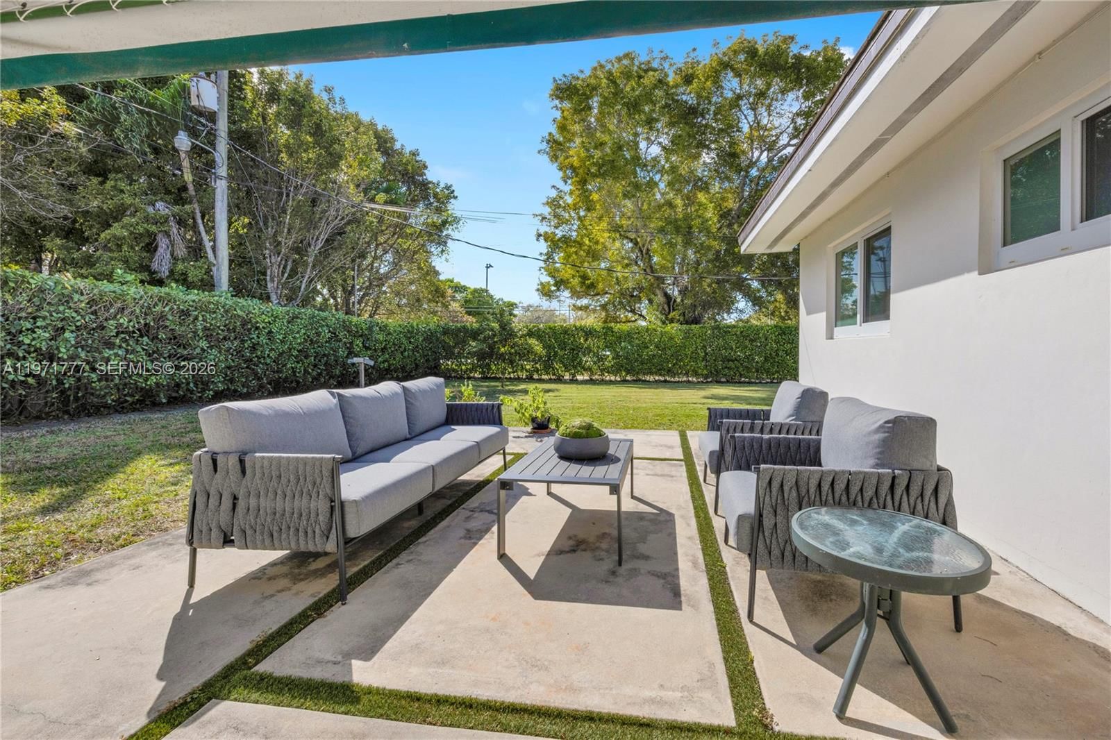 Real estate property located at 5680 86th St, Miami-dade, Snapper Creek Village Amd, Miami, FL