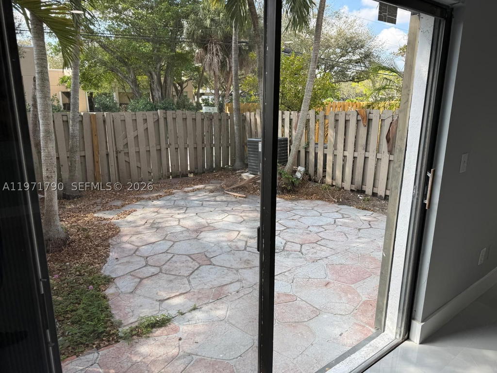 Real estate property located at 2700 34th Ave I, Broward, Stonehedge Condo, Hollywood, FL