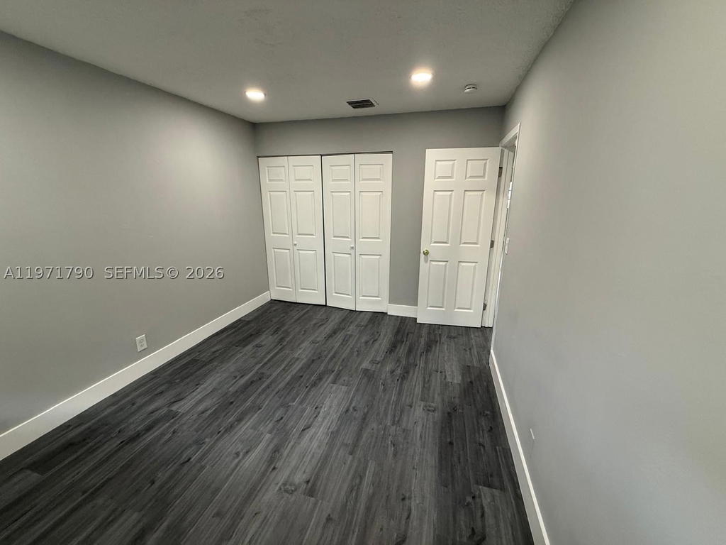 Real estate property located at 2700 34th Ave I, Broward, Stonehedge Condo, Hollywood, FL
