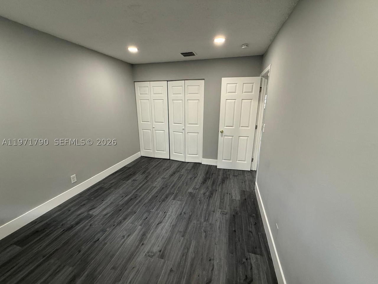 Real estate property located at 2700 34th Ave I, Broward, Stonehedge Condo, Hollywood, FL
