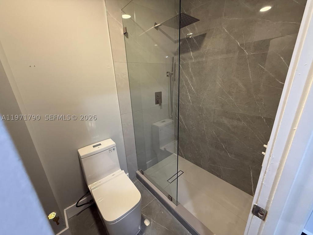 Real estate property located at 2700 34th Ave I, Broward, Stonehedge Condo, Hollywood, FL