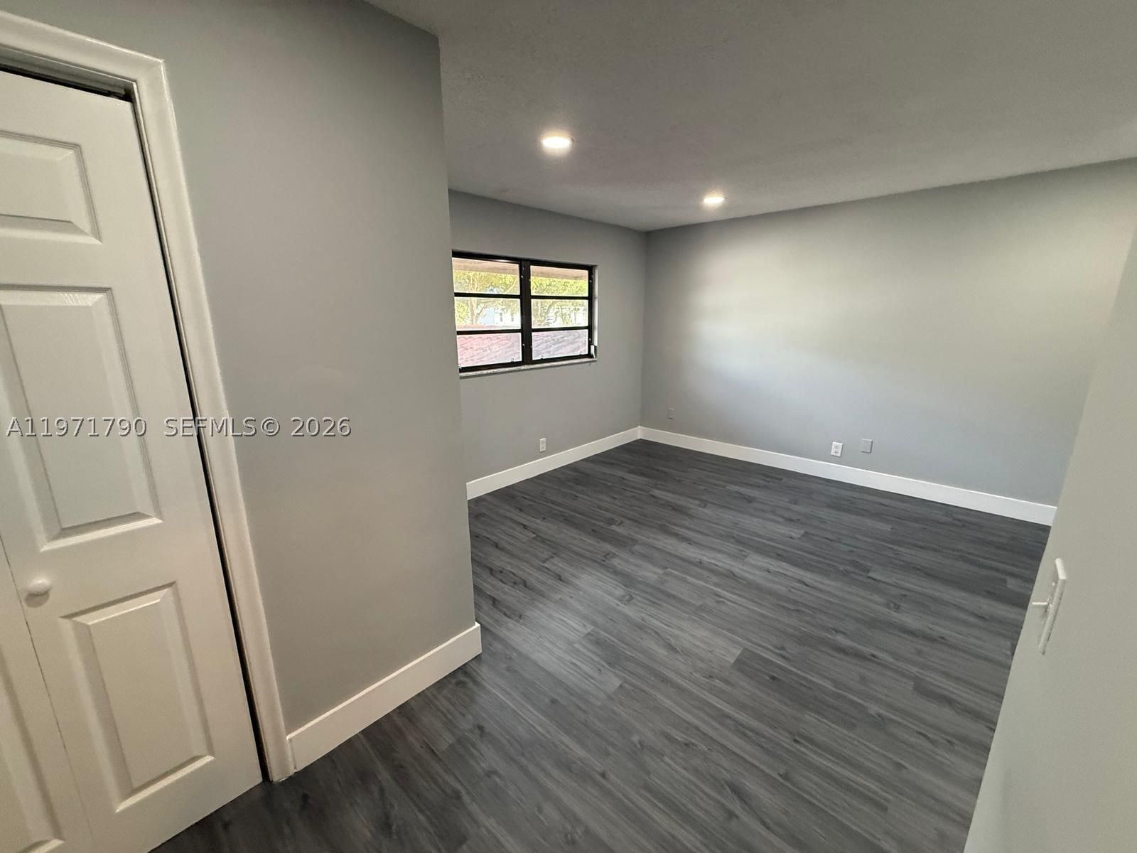 Real estate property located at 2700 34th Ave I, Broward, Stonehedge Condo, Hollywood, FL