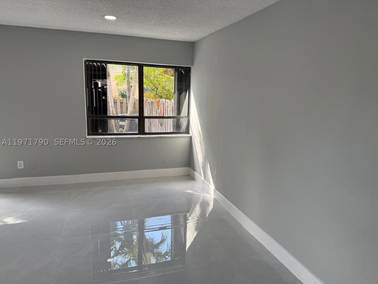 Real estate property located at 2700 34th Ave I, Broward, Stonehedge Condo, Hollywood, FL