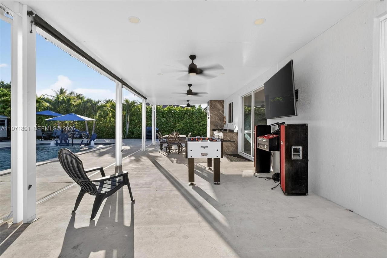 Real estate property located at 16422 281st St, Miami-dade, Eve Estates, Homestead, FL