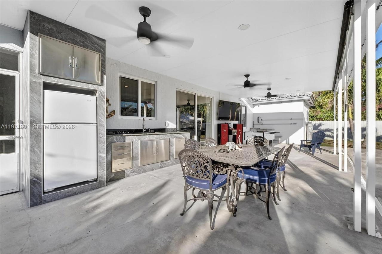 Real estate property located at 16422 281st St, Miami-dade, Eve Estates, Homestead, FL