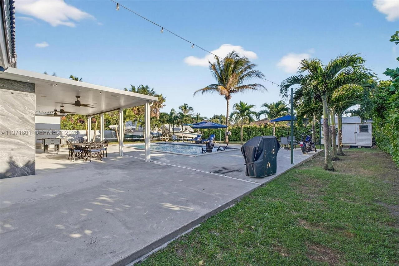 Real estate property located at 16422 281st St, Miami-dade, Eve Estates, Homestead, FL