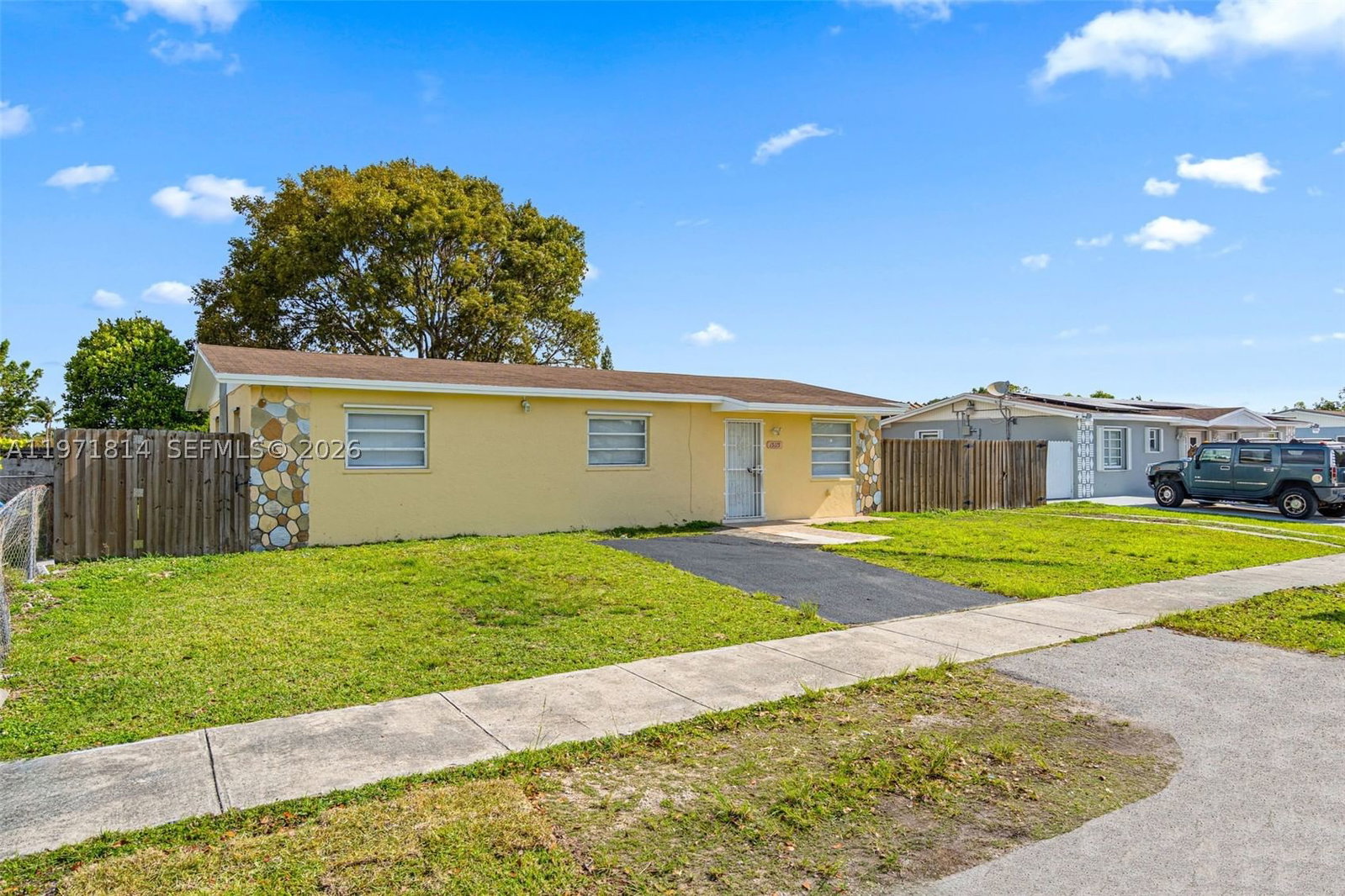 Real estate property located at 15115 304th Ter, Miami-dade, Caseil Heights Sec 1, Homestead, FL