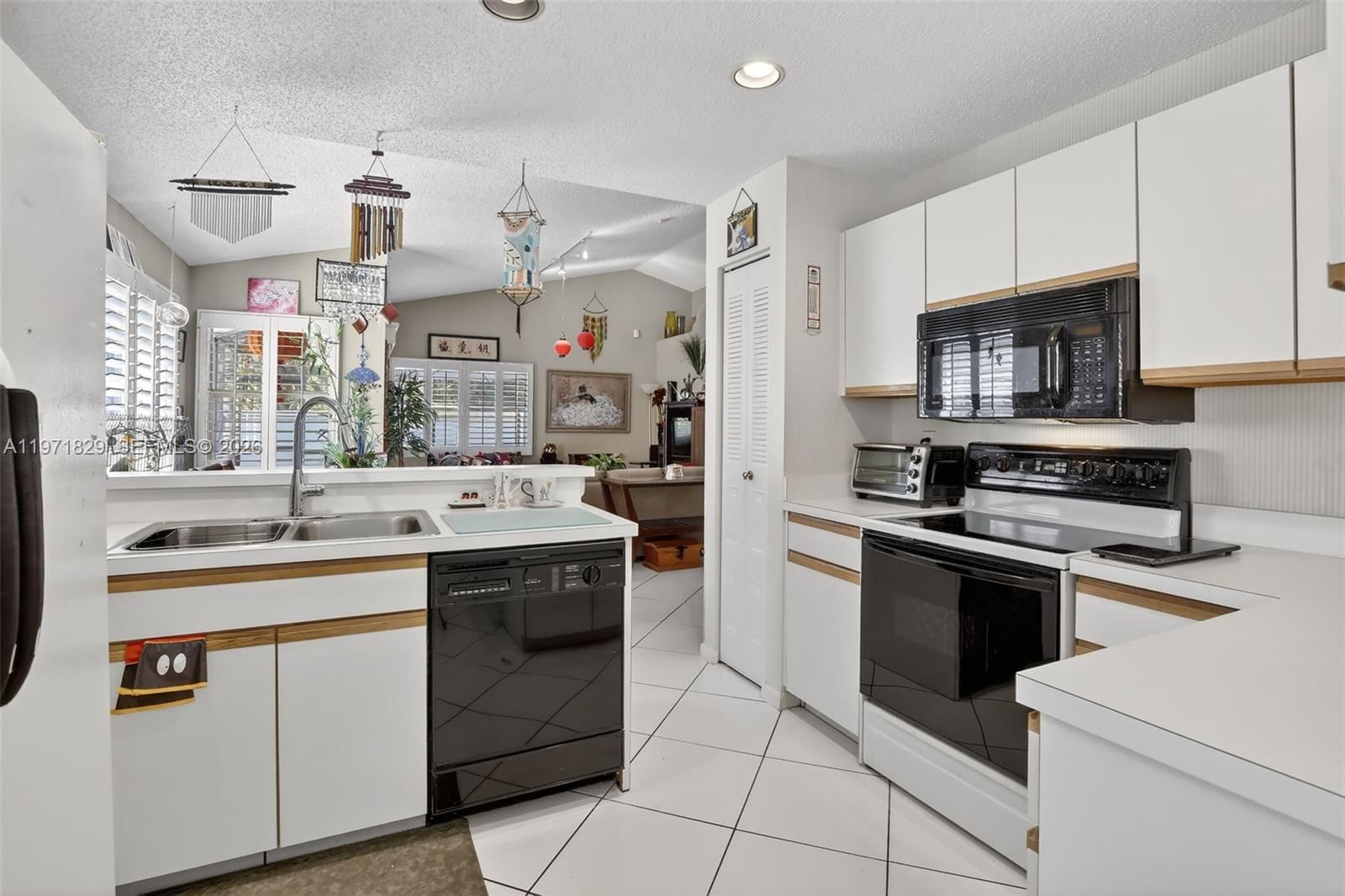 Real estate property located at 2897 Quail Run Ln, Broward, Forest Ridge Cluster Home, Davie, FL