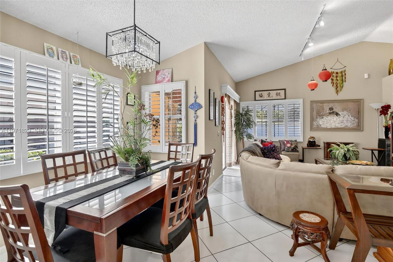 Real estate property located at 2897 Quail Run Ln, Broward, Forest Ridge Cluster Home, Davie, FL