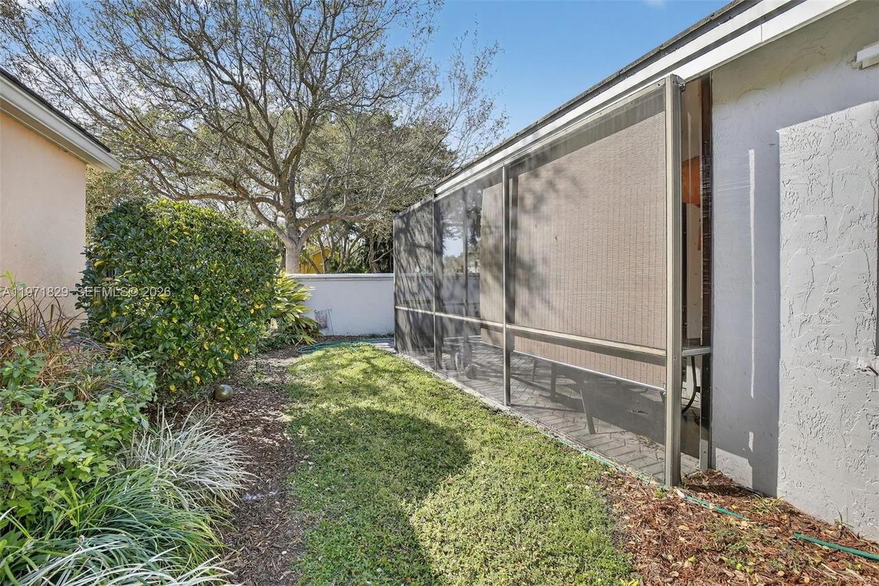 Real estate property located at 2897 Quail Run Ln, Broward, Forest Ridge Cluster Home, Davie, FL