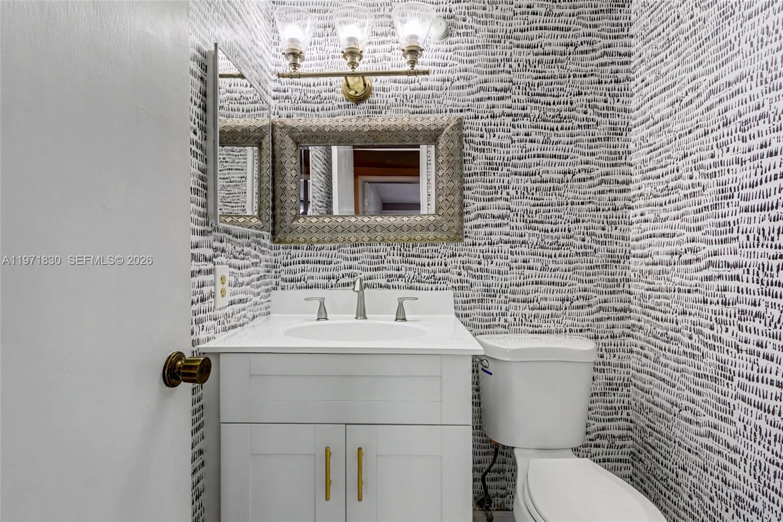 Real estate property located at 4200 Hillcrest Dr #406, Broward, Hillcrest East No 24 Cond, Hollywood, FL