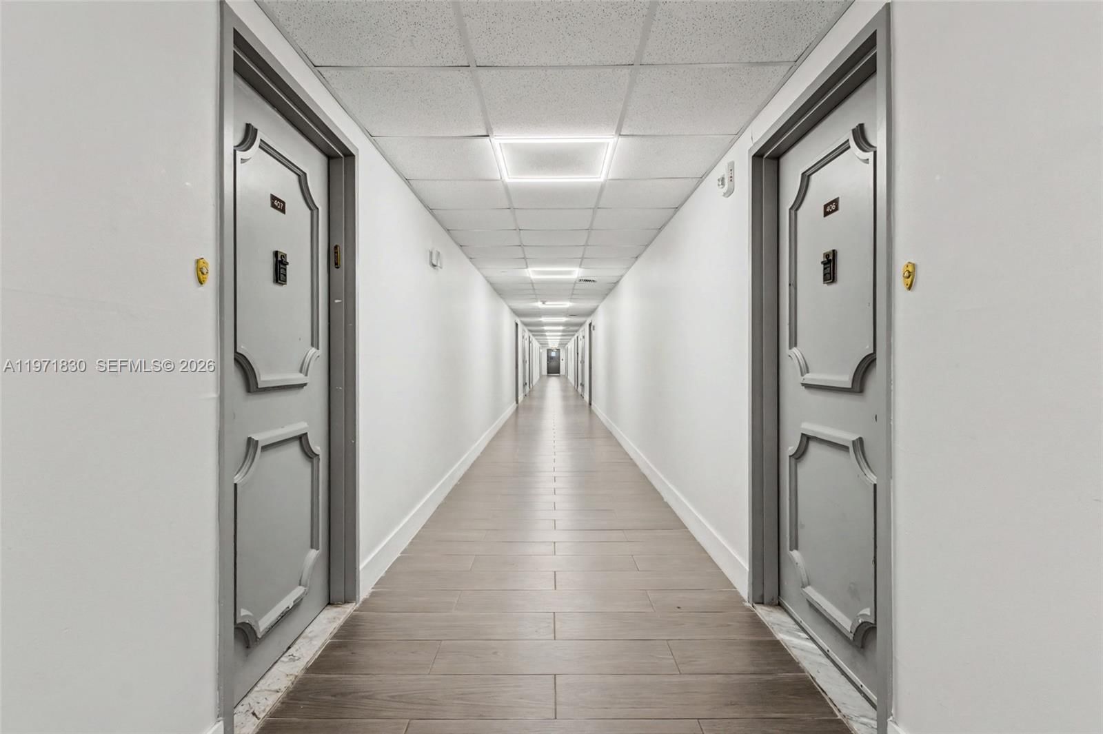 Real estate property located at 4200 Hillcrest Dr #406, Broward, Hillcrest East No 24 Cond, Hollywood, FL