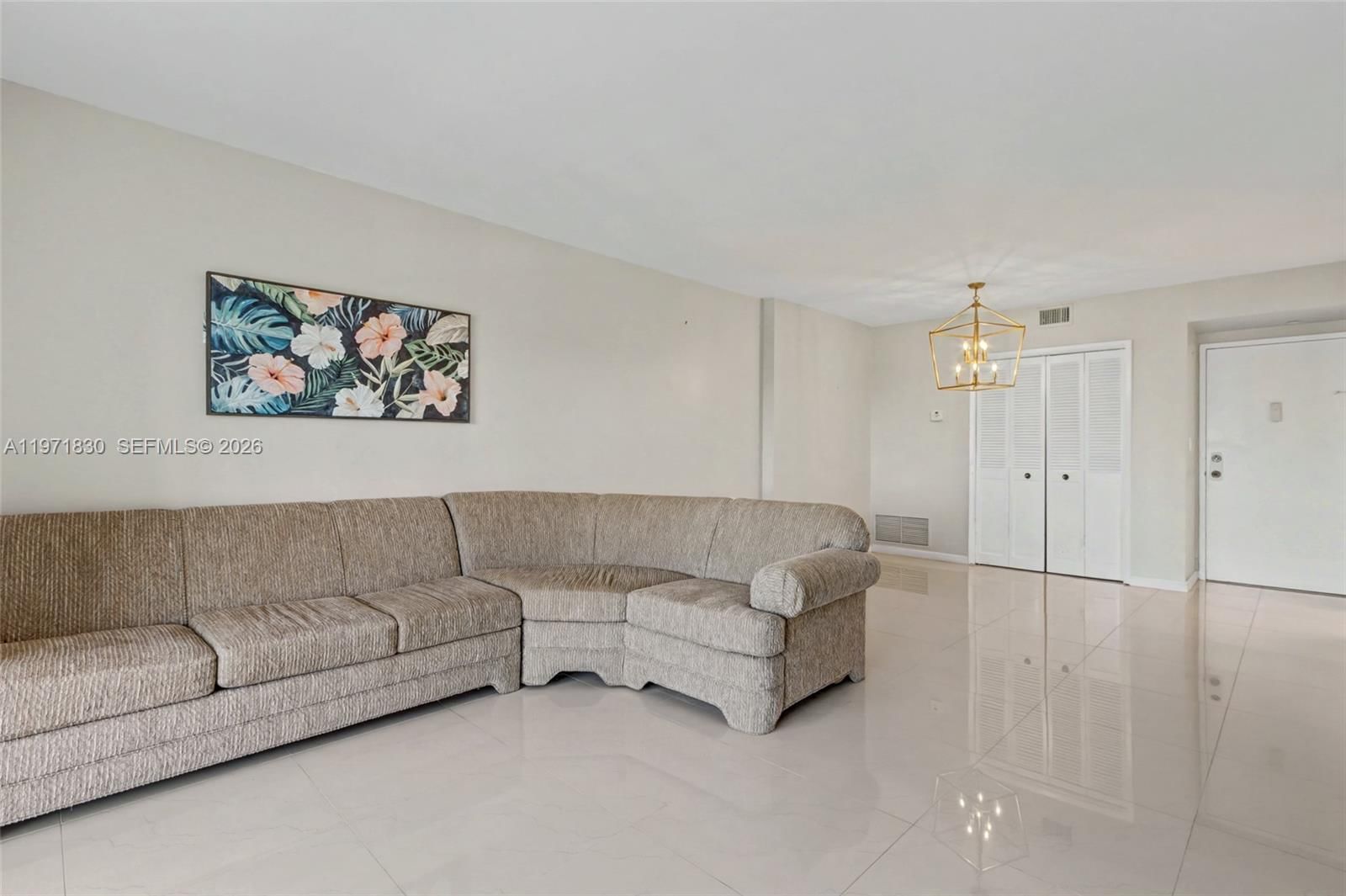 Real estate property located at 4200 Hillcrest Dr #406, Broward, Hillcrest East No 24 Cond, Hollywood, FL