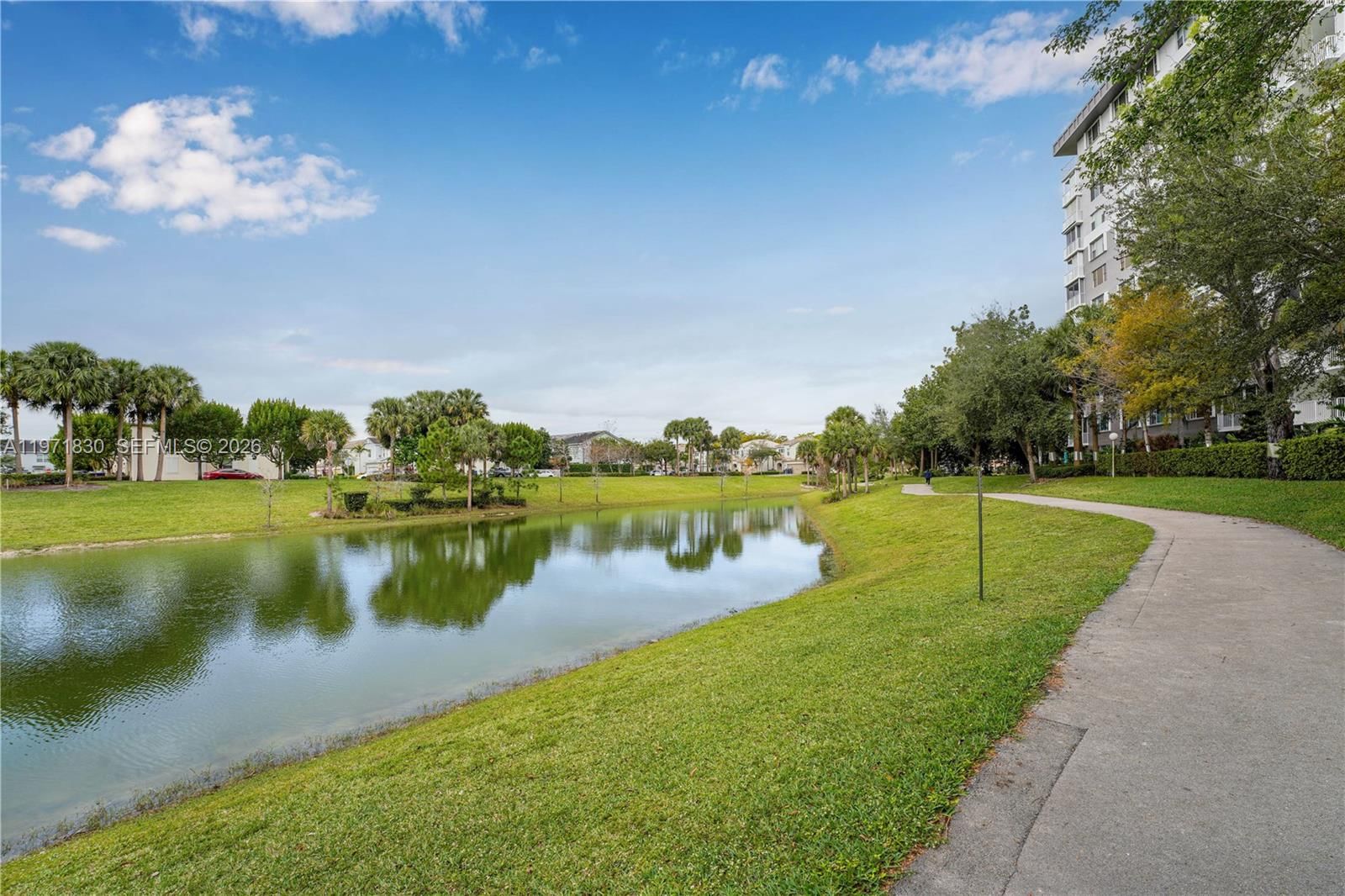 Real estate property located at 4200 Hillcrest Dr #406, Broward, Hillcrest East No 24 Cond, Hollywood, FL