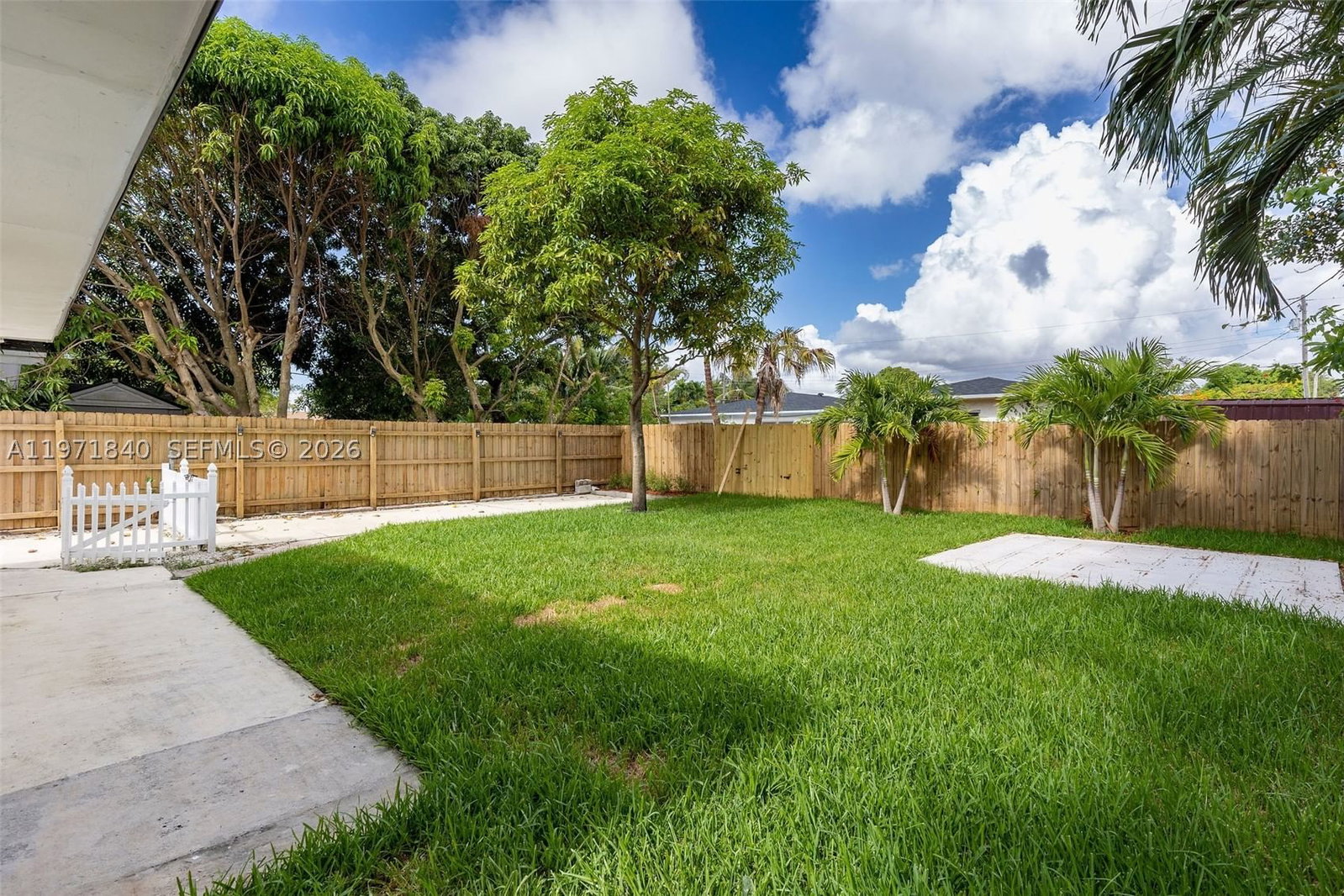 Real estate property located at 132 2nd Ave, Broward, Town Of Hallandale B-13, Hallandale Beach, FL