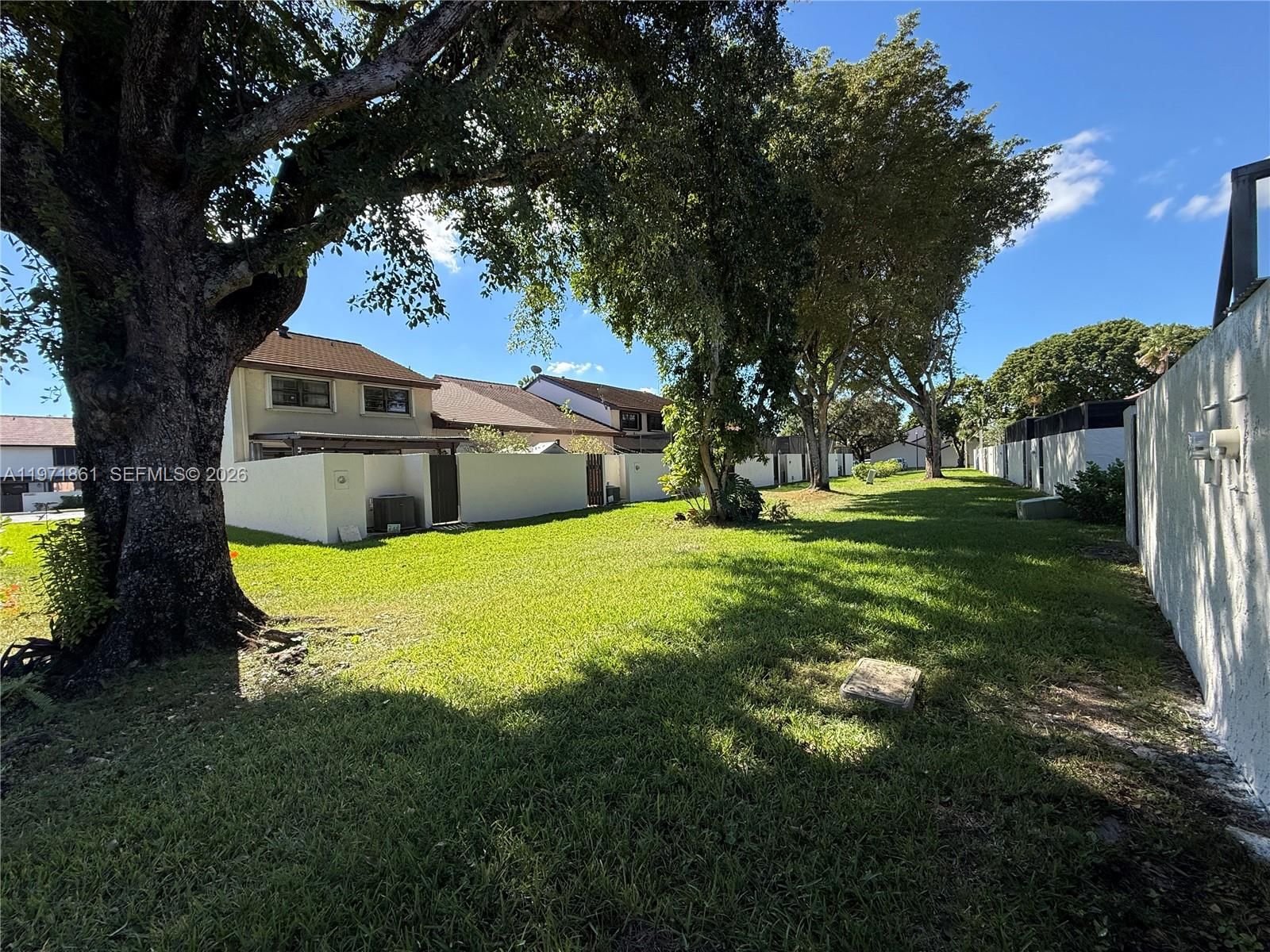 Real estate property located at 13360 89th Ter B, Miami-dade, Calusa Point, Miami, FL