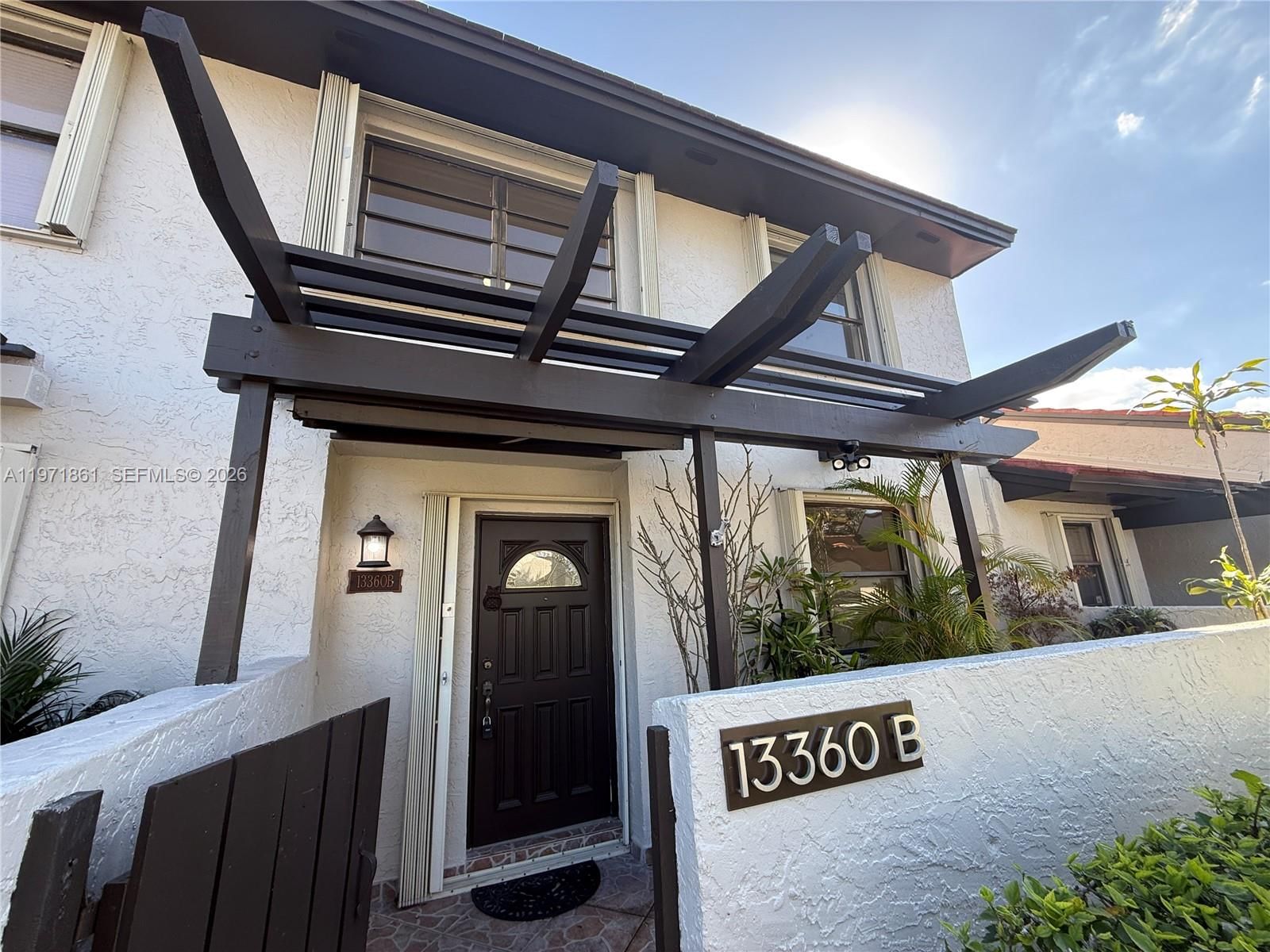 Real estate property located at 13360 89th Ter B, Miami-dade, Calusa Point, Miami, FL