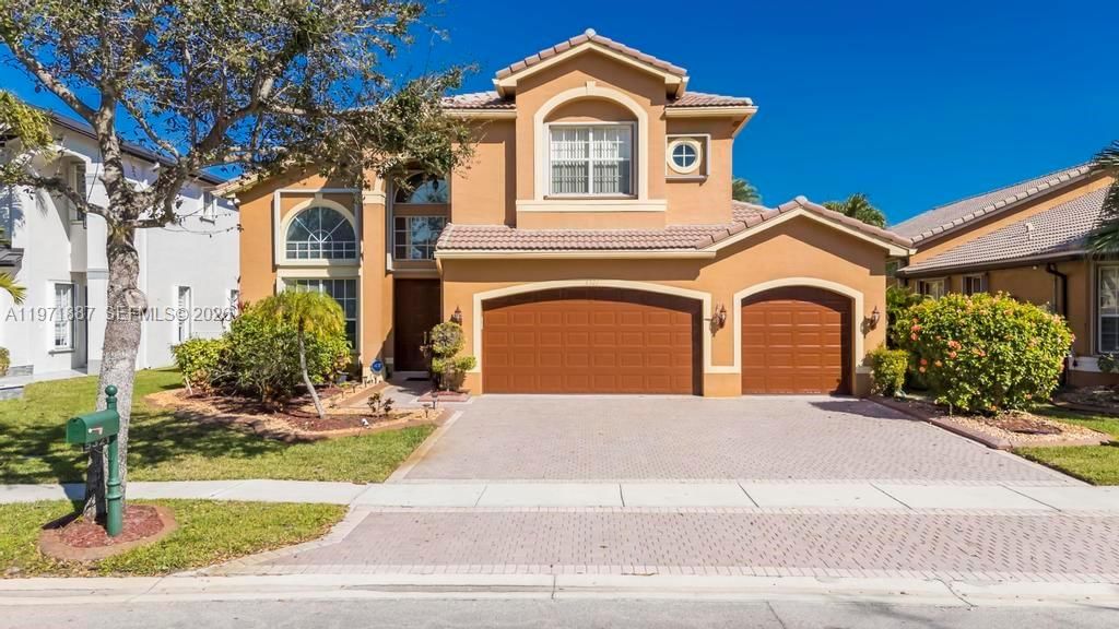 Real estate property located at 5321 184th Way, Broward, Sunset Lakes, Miramar, FL