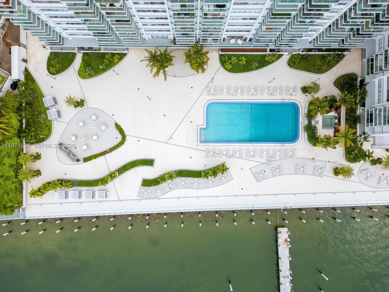 Real estate property located at 1000 West Ave #914, Miami-dade, Mirador 1000 Condo, Miami Beach, FL
