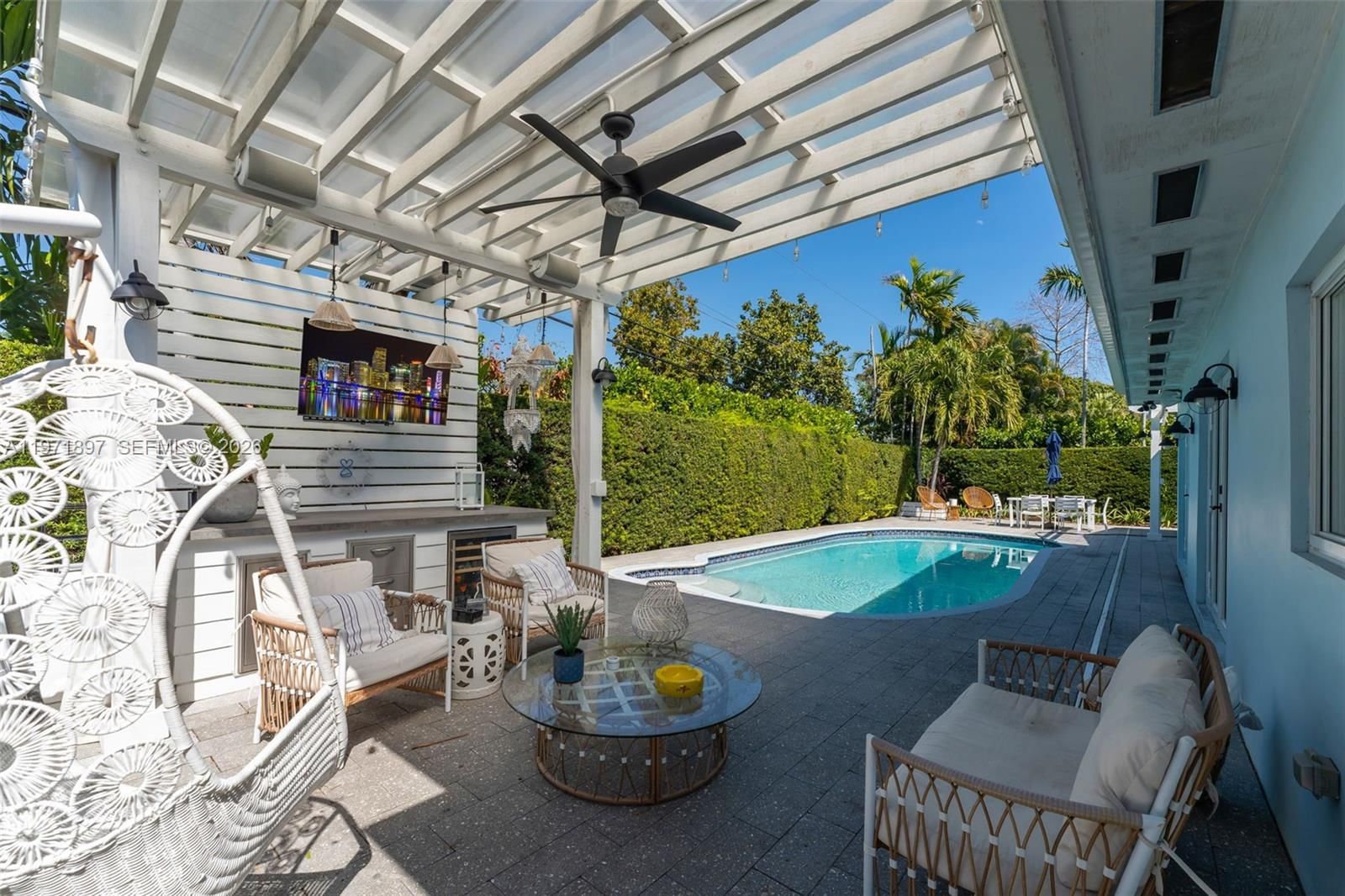 Real estate property located at 8311 47th St, Miami-dade, Lake Park Sec 2, Miami, FL