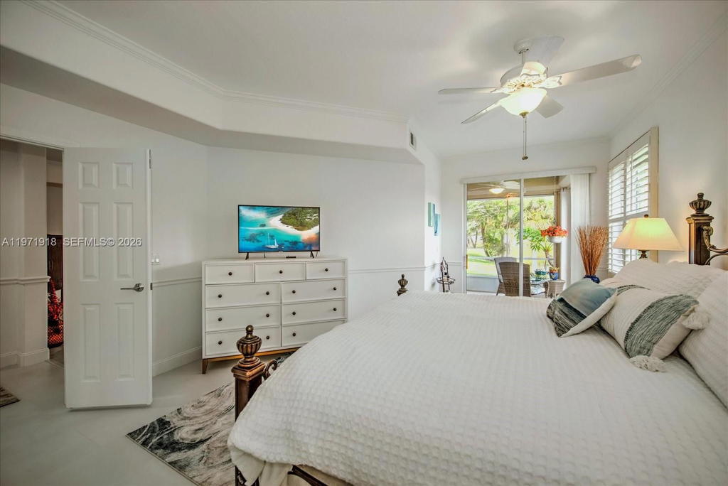 Real estate property located at 8385 Whisper Trace LN Apt. #104, Collier, Whisper Trace, Naples, FL