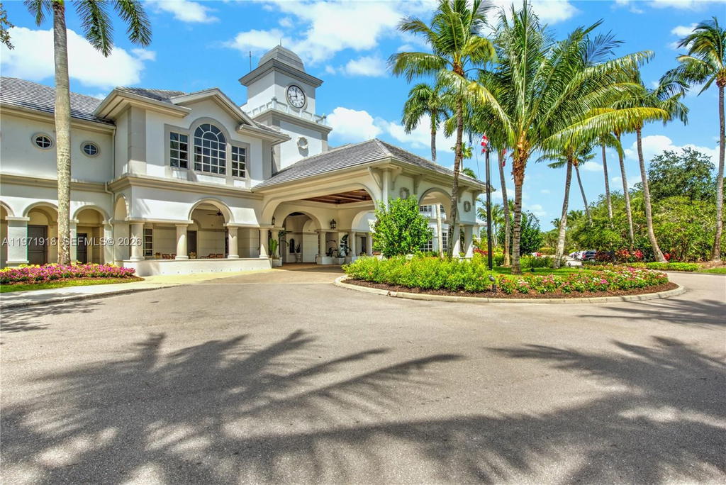 Real estate property located at 8385 Whisper Trace LN Apt. #104, Collier, Whisper Trace, Naples, FL