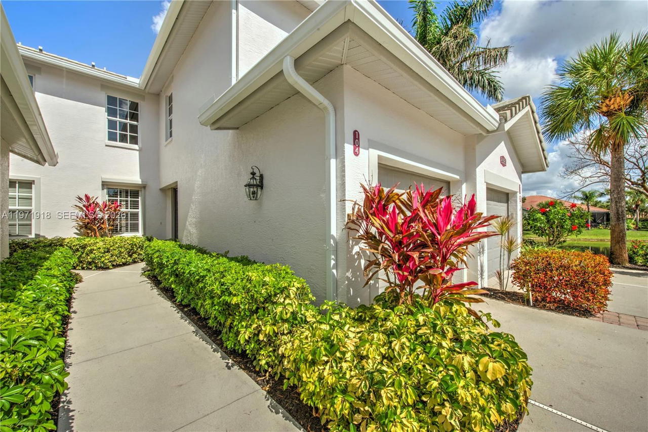 Real estate property located at 8385 Whisper Trace LN Apt. #104, Collier, Whisper Trace, Naples, FL