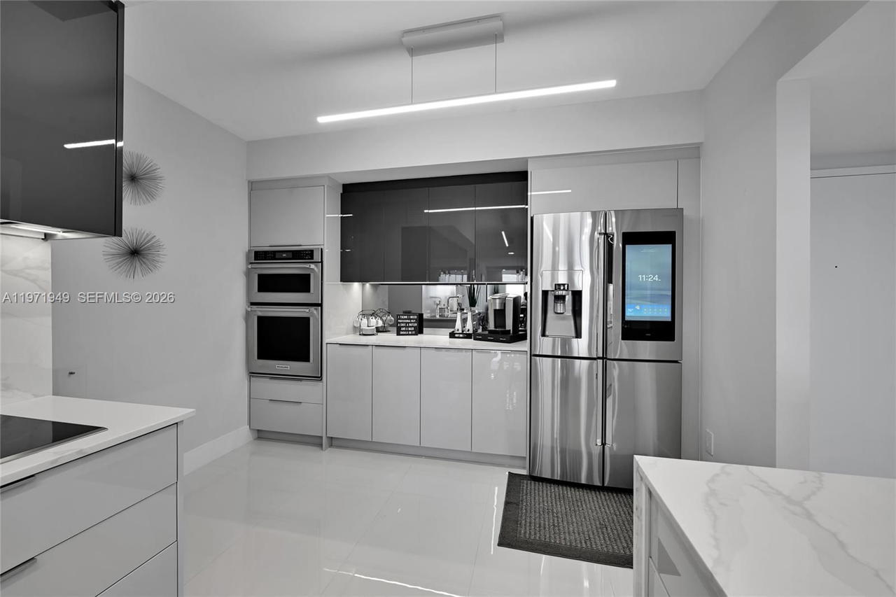 Real estate property located at 1800 Ocean Dr #803, Broward, Beach Club Three Condo, Hallandale Beach, FL
