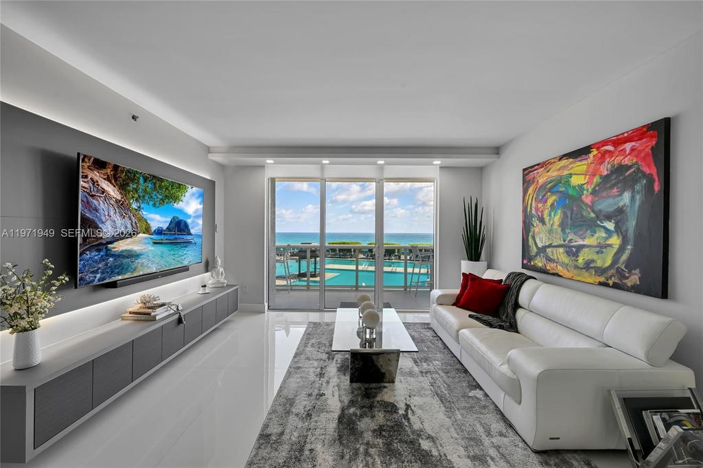 Real estate property located at 1800 Ocean Dr #803, Broward, Beach Club Three Condo, Hallandale Beach, FL