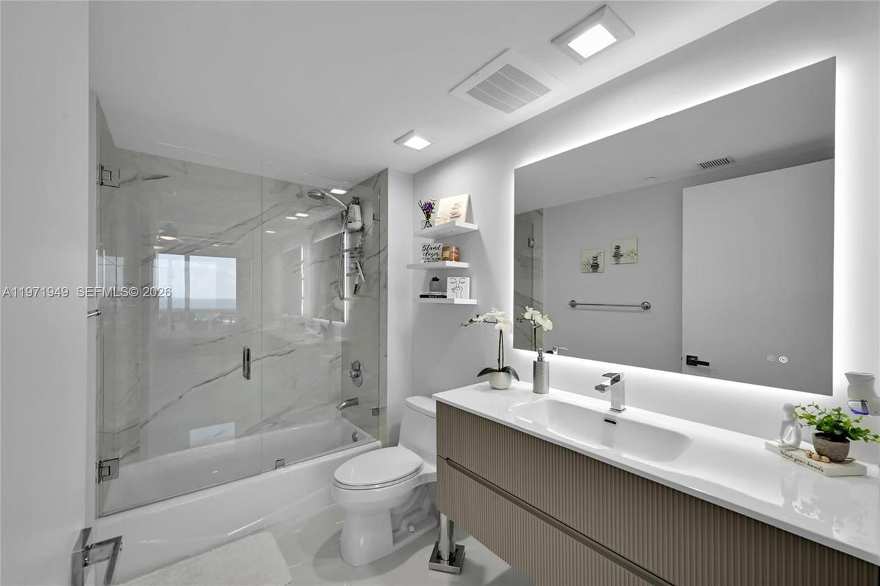 Real estate property located at 1800 Ocean Dr #803, Broward, Beach Club Three Condo, Hallandale Beach, FL