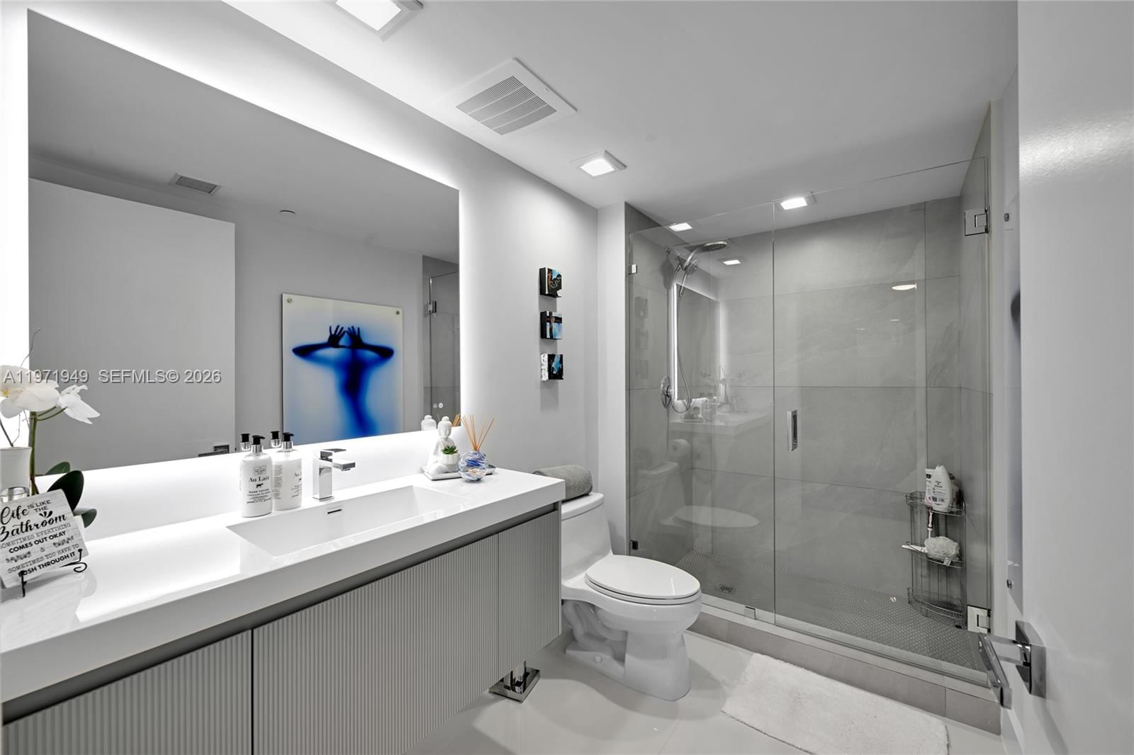 Real estate property located at 1800 Ocean Dr #803, Broward, Beach Club Three Condo, Hallandale Beach, FL