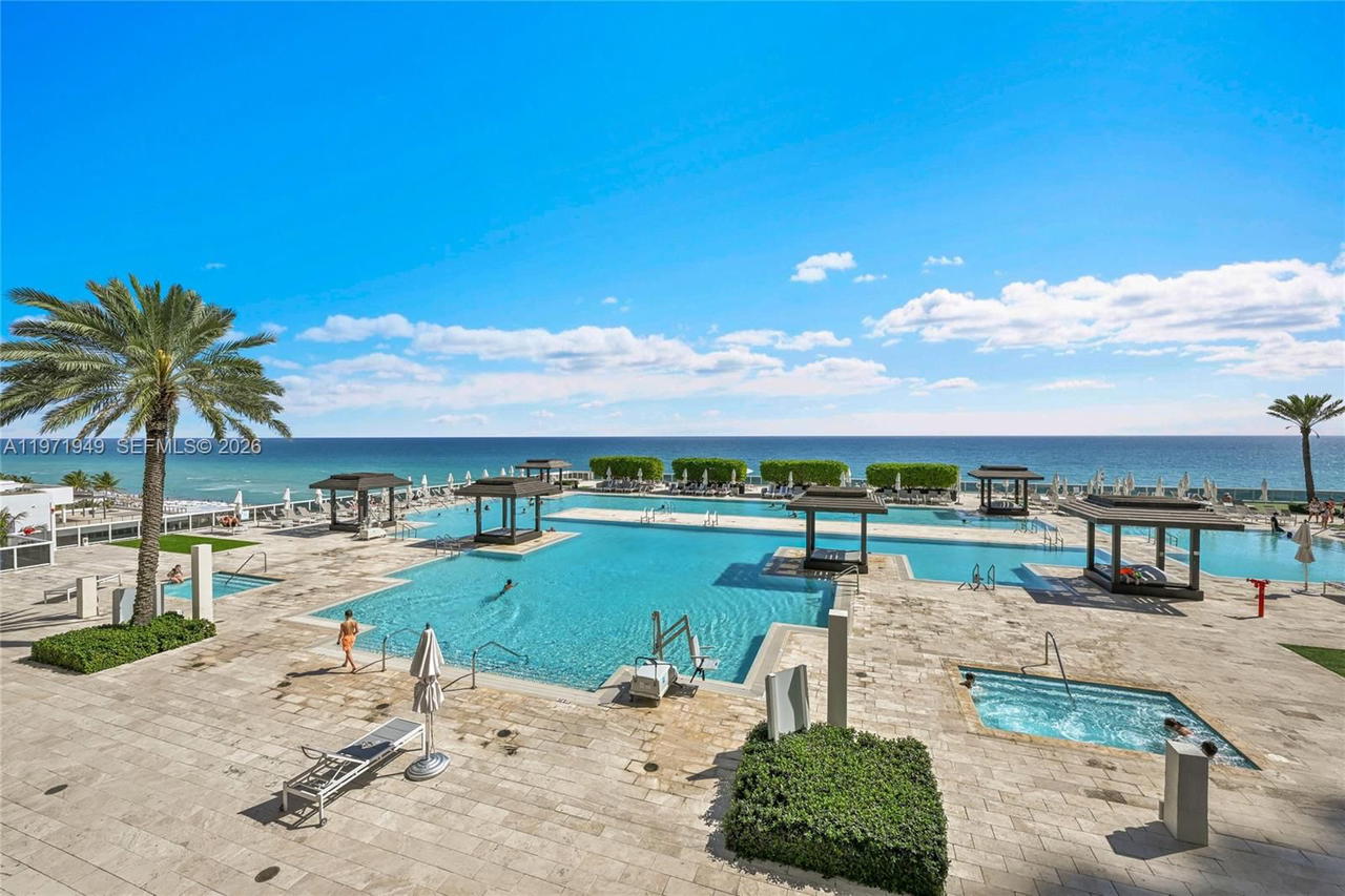 Real estate property located at 1800 Ocean Dr #803, Broward, Beach Club Three Condo, Hallandale Beach, FL
