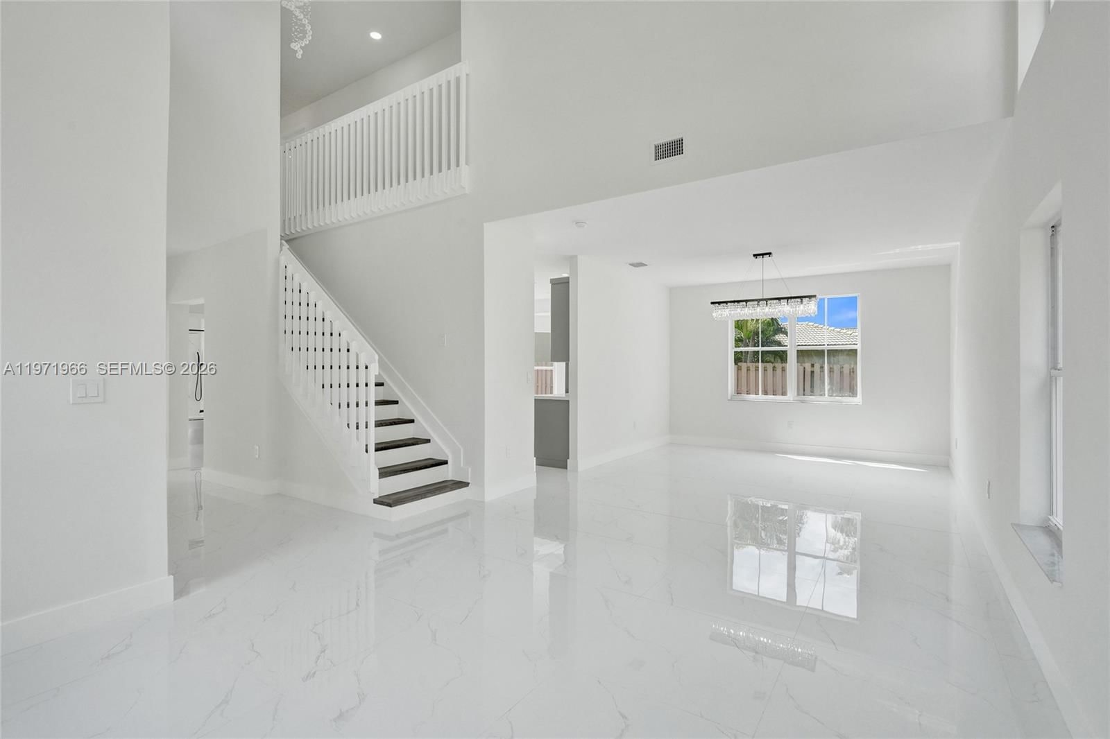 Real estate property located at 14422 Royal Cove Cir, Broward, West Park-west Parcel, Davie, FL