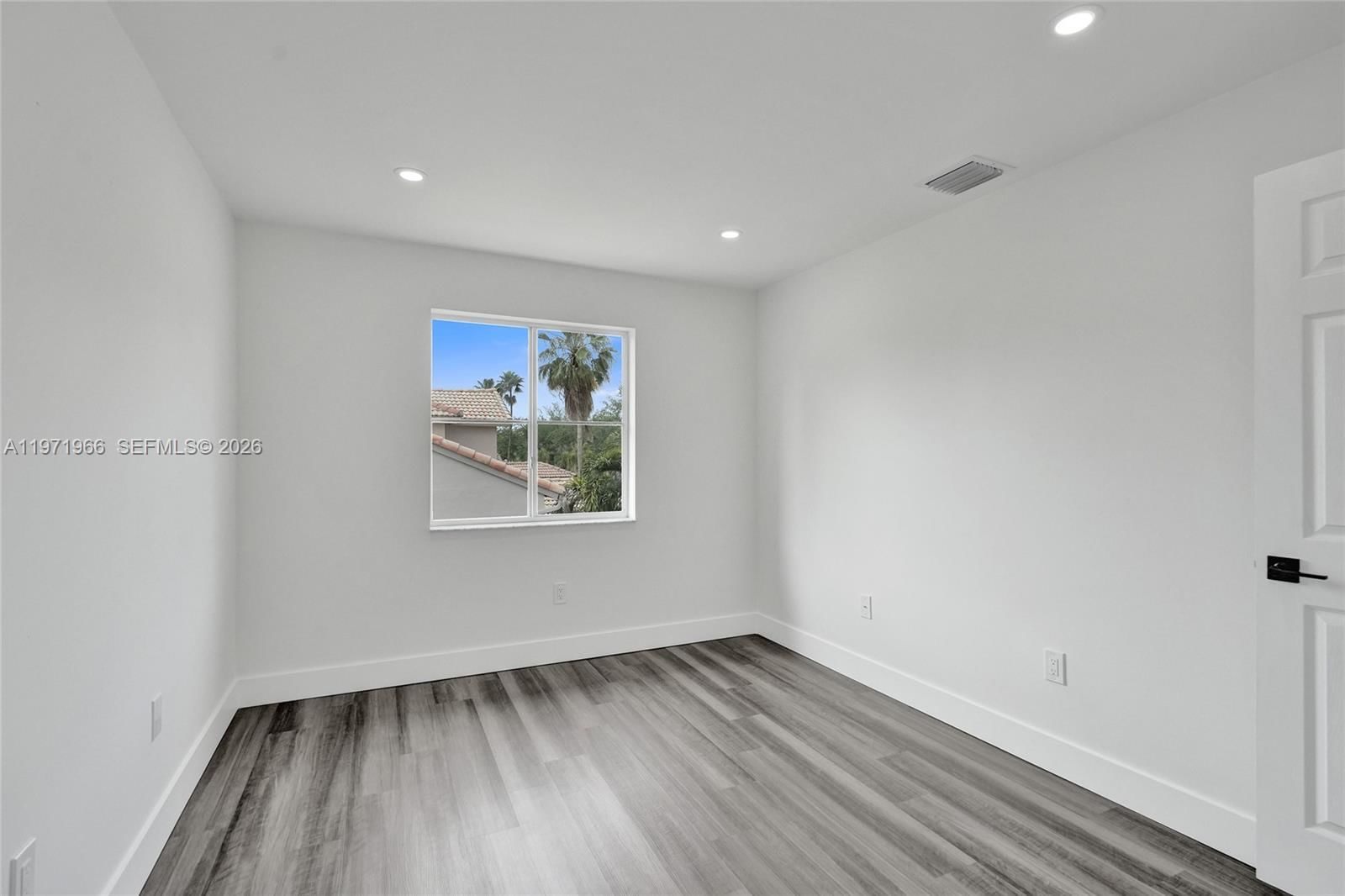 Real estate property located at 14422 Royal Cove Cir, Broward, West Park-west Parcel, Davie, FL